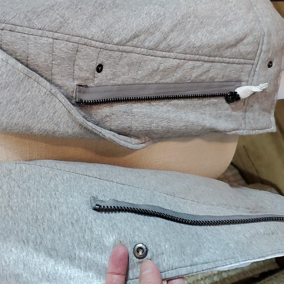 Blank NYC NWT gray oversided puffy moto jacket M - Picture 4 of 14